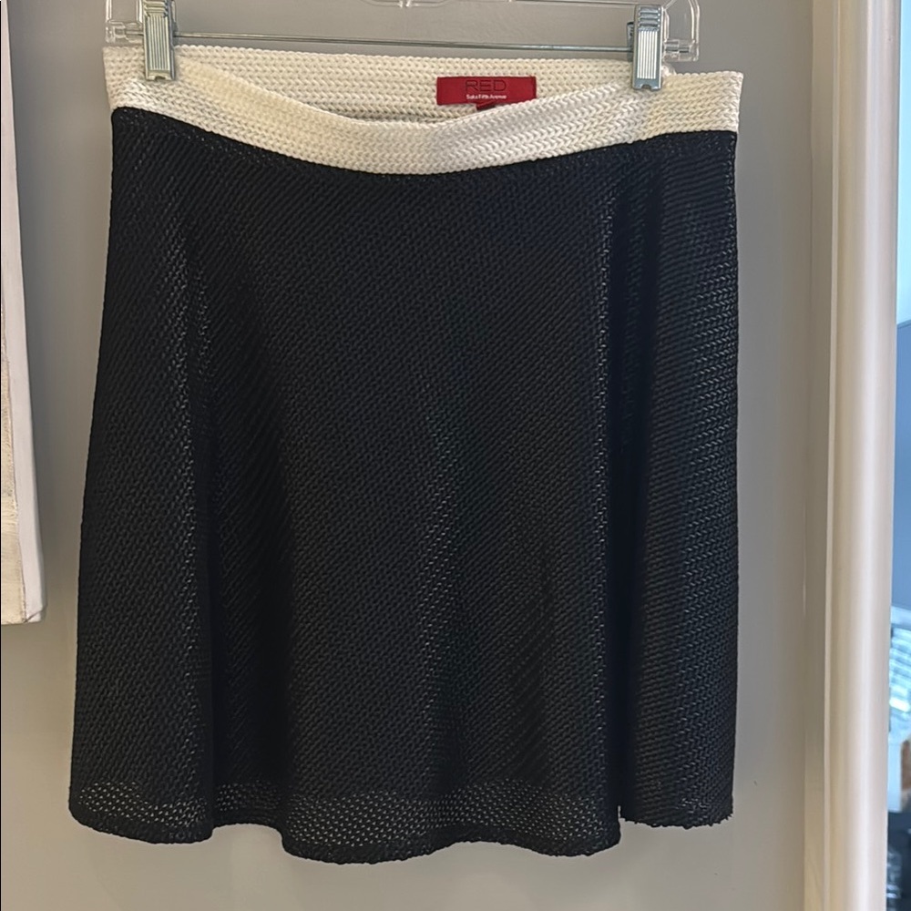 Saks Fifth Avenue Black Label A-Line Skirt Black and White